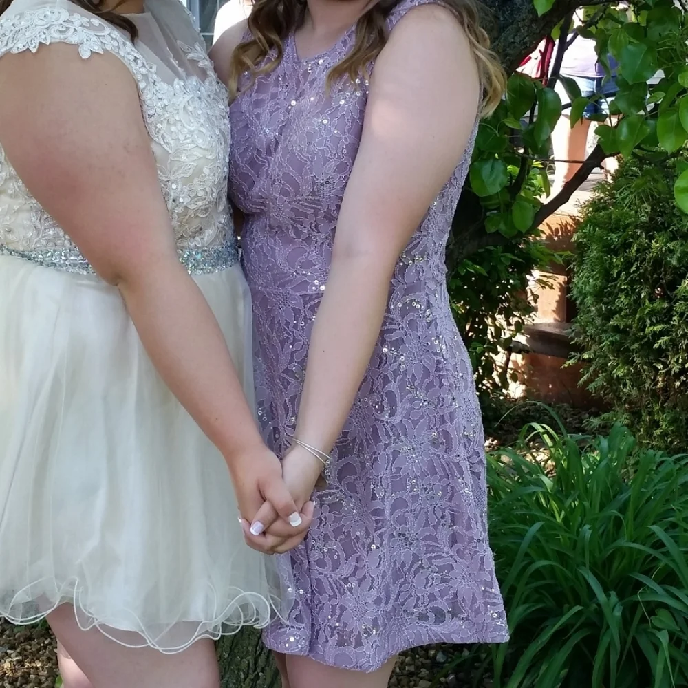 Speechless Size 15 Dress Sleeveless Lilac with Sequins Lace Overlay Juniors